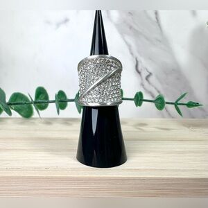 🤍Wide Band Silver Tone & CZ Statement Ring Size 5